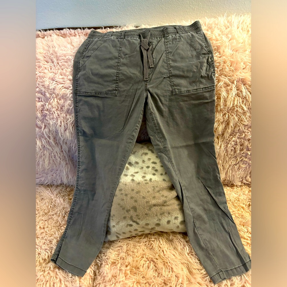 Level 99 light weight cargo pants.